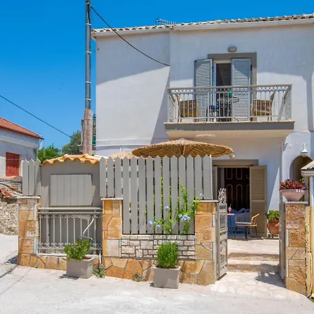 Apartament Arokaria By Paxosretreats *