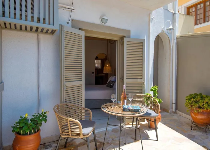 Arokaria By Paxosretreats Gaios